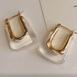 NEW Anthropologie Gold and Clear Earrings